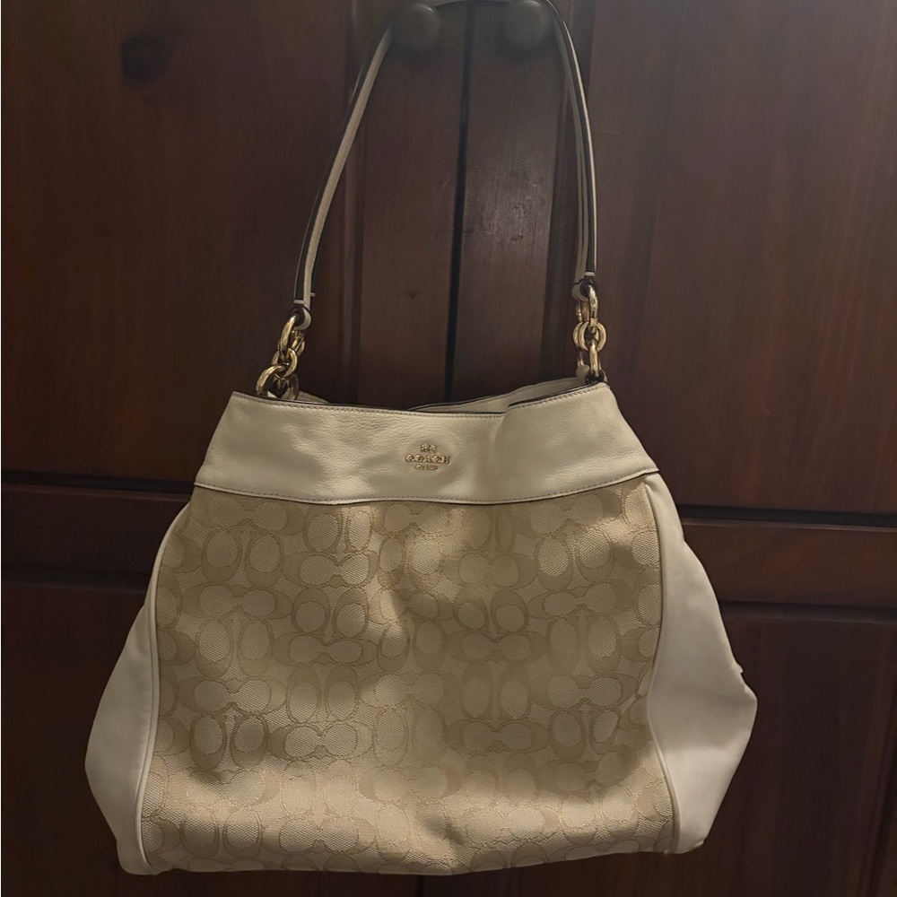 Coach Cream and White Shoulder Bag